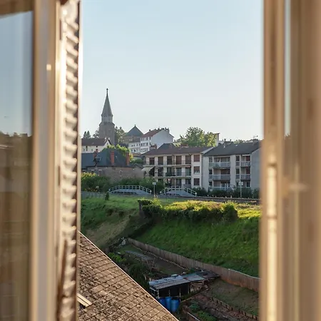 Moderne, Confortable Et Bien Situe Apartment Aurillac